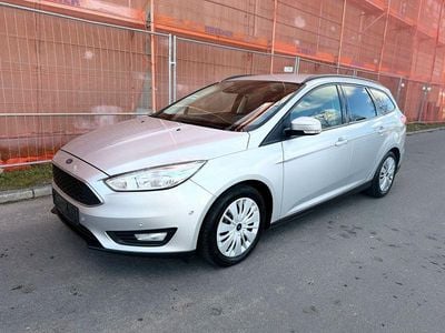 Gebraucht Ford Focus Business Edition 125 PS (91 kW) 2015 Silber Kombi