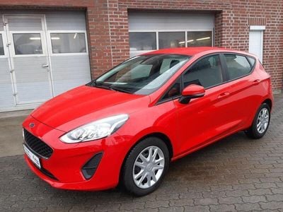 Gebraucht Ford Fiesta Trend 101 PS (74 kW) 2018 Rot Kleinwagen