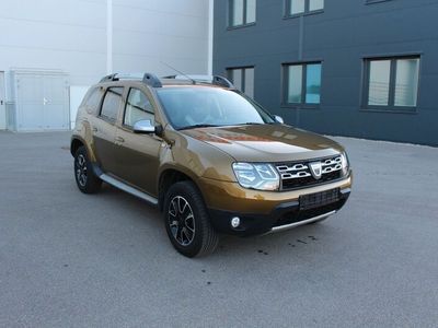 gebraucht Dacia Duster I Laureate 125PS AHK/NAVI/TÜV NEU/8-FACH