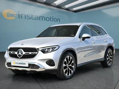 Gebraucht Mercedes GLC220 197 PS (144 kW) 2024 Silber SUV