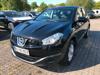 Gebraucht Nissan Qashqai Tekna 114 PS (83 kW) 2010 Schwarz SUV