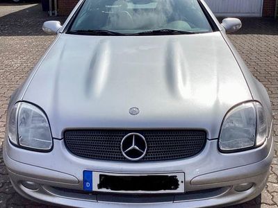 Gebraucht Mercedes SLK200 163 PS (119 kW) 2001 Silber Cabrio