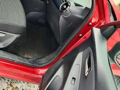 Rot Gebraucht 2017 Mazda 2 Sports-Line Limousine | 14.400 € (Etwas zu teuer)