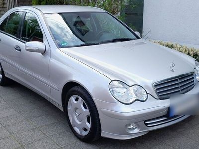 gebraucht Mercedes C180 Kompressor 1.Hd. Sitzhz. 6-Gang