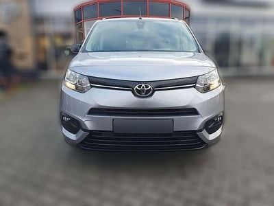 Silber metallic Gebraucht 2024 Toyota Proace Verso City Kombi | 32.290 € (Fairer Preis)