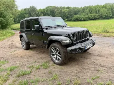 Gebraucht Jeep Wrangler 385 PS (283 kW) 2025 Schwarz SUV