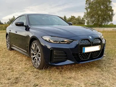 Gebraucht BMW i4 M Sport 210 kW (286 PS) 2023 Blau Limousine