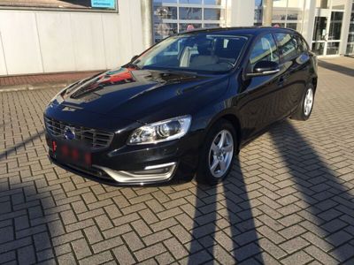 gebraucht Volvo V60 D4 Geartronic Business Edition Business ...