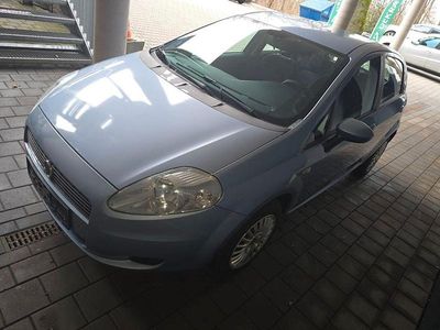 Gebraucht Fiat Grande Punto Dynamic 77 PS (56 kW) 2008 Blau Kleinwagen