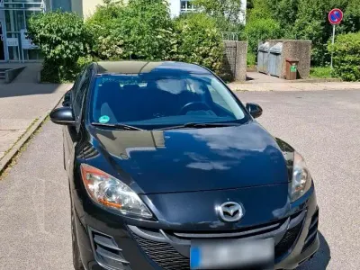 Gebraucht Mazda 3 Edition 105 PS (77 kW) 2010 Schwarz Limousine