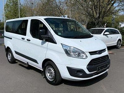 Używany Ford Transit Custom 105 KM (77 kW) 2017 Biały Minivan