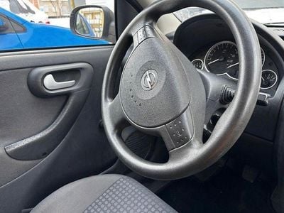 Silber Gebraucht 2003 Opel Corsa Sport Limousine | 1.249 € (Guter Preis)