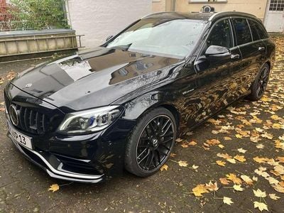 Mercedes C63 AMG
