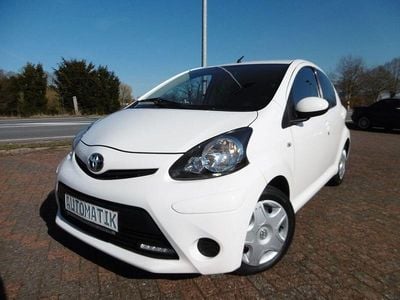 Gebraucht Toyota Aygo Connect Style 68 PS (50 kW) 2012 Weiß Kleinwagen