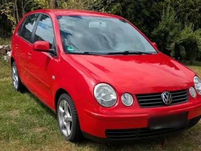 Gebraucht VW Polo 54 PS (39 kW) 2004 Rot Kleinwagen