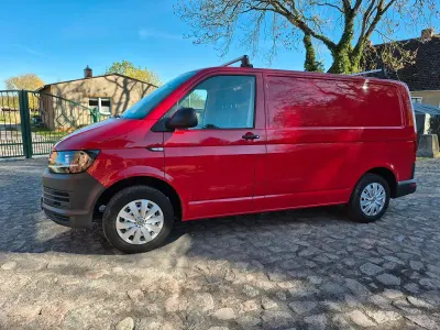 Usata VW Transporter 102 CV (75 kW) 2016 Rosso Furgone