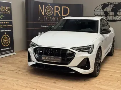Gebraucht Audi e-tron Sportback Black Edition 300 kW (408 PS) 2022 Gletscherweiß metallic (metallic) SUV