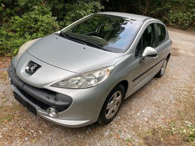 gebraucht Peugeot 207 1,4 Klima