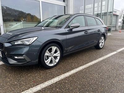 Grau Gebraucht 2022 Seat Leon ST FR Kombi | 23.990 € (Fairer Preis)