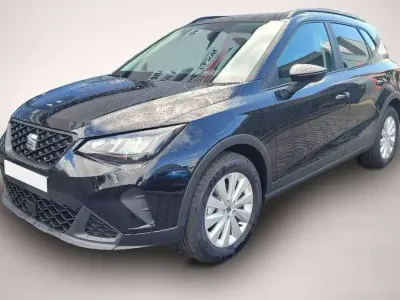 Neu Seat Arona Style 95 PS (69 kW) 2025 Schwarz/verschieden SUV