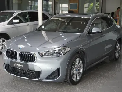 Gebraucht BMW X2 M Sport 190 PS (139 kW) 2022 Grau metallic SUV
