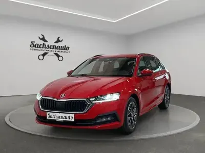 Gebraucht Skoda Octavia Clever 150 PS (110 kW) 2022 Rot Kombi