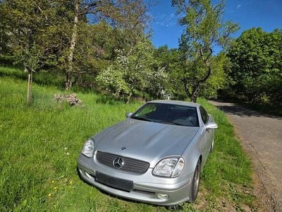 Gebraucht Mercedes SLK200 163 PS (119 kW) 2000 Silber Cabrio