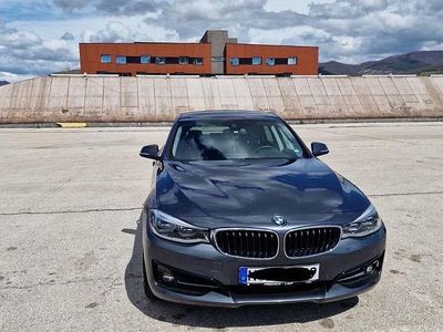 Gebraucht BMW 330 Sport Line 258 PS (189 kW) 2017 Grau Limousine