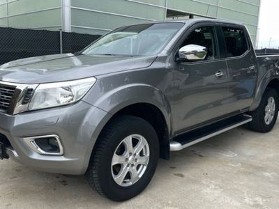 gebraucht Nissan Navara NP300 N-Connecta Double Cab 4x4Neuwagen-Zustand