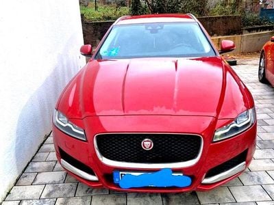 Second-hand Jaguar XF Sportbrake Prestige 184 CP (135 kW) 2019 Roșu Break