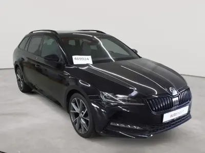 Gebraucht Skoda Superb SportLine 200 PS (147 kW) 2023 Blackmagic perleffekt Kombi