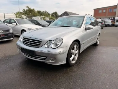 Gebraucht Mercedes C320 224 PS (164 kW) 2006 Silber Kombi
