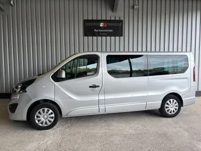 Gebraucht Opel Vivaro 145 PS (106 kW) 2018 Grau Van / Kleinbus