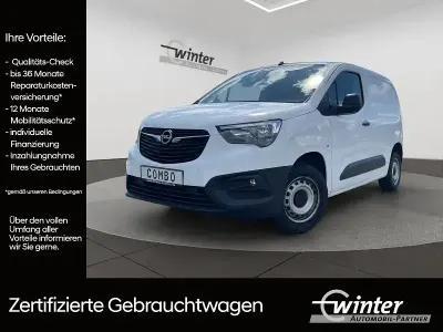 Gebraucht Opel Combo Selection 102 PS (75 kW) 2021 Weiß Van / Kleinbus