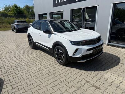 Jade weiss/arktis weiss Gebraucht 2023 Opel Mokka Ultimate SUV | 18.000 € (Fairer Preis)