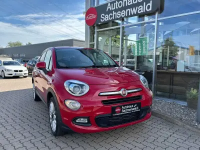 Gebraucht Fiat 500X Lounge 140 PS (102 kW) 2015 Colore esterno rosso passione SUV