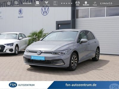Gebraucht VW Golf VIII Active 131 PS (96 kW) 2023 Mondsteingrau Limousine