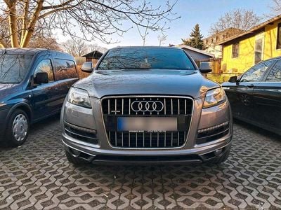 Second-hand Audi Q7 240 CP (176 kW) 2009 Negru SUV