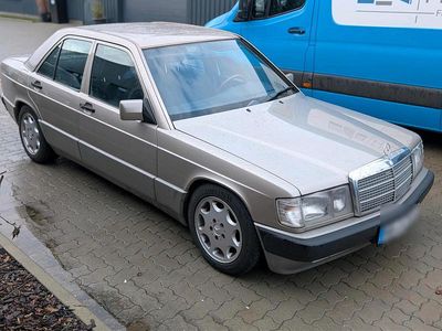 Gebraucht Mercedes 190 1991 Silber Limousine