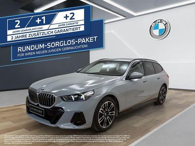 Gebraucht BMW 520 M Sport 197 PS (144 kW) 2025 Brooklyn grau Kombi