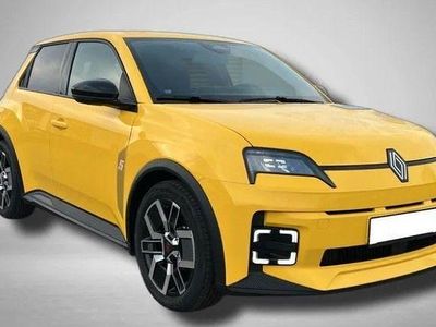 Nuova Renault R5 Evolution 89 kW (122 CV) 2026 Giallo Utilitaria