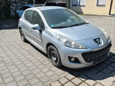 Brugt Peugeot 207 95 HK (69 kW) 2011 Sølv Hatchback