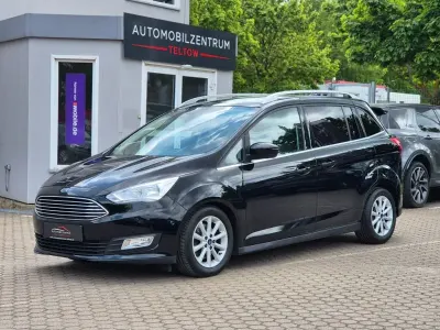 Używany Ford Grand C-Max Titanium 182 KM (133 kW) 2017 Czarny Minivan