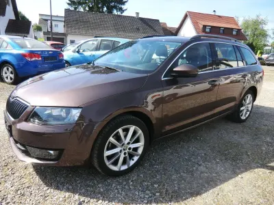 Usata Skoda Octavia Elegance 150 CV (110 kW) 2014 Marrone Station wagon