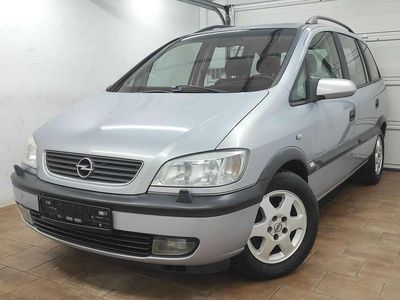 Gebraucht Opel Zafira 97 PS (71 kW) 2001 Silber Van / Kleinbus