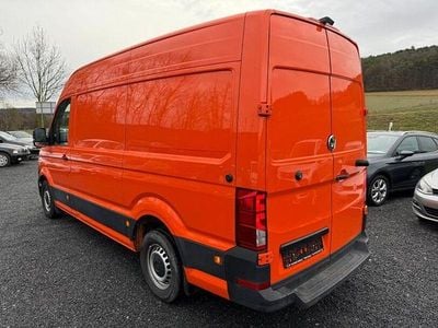 Second-hand VW Crafter 177 CP (130 kW) 2020 Portocaliu Van