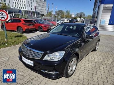 Usata Mercedes C180 156 CV (114 kW) 2012 Nero Station wagon