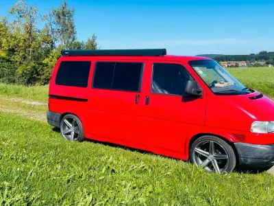 Gebraucht VW T4 102 PS (75 kW) 1999 Schwarz Van