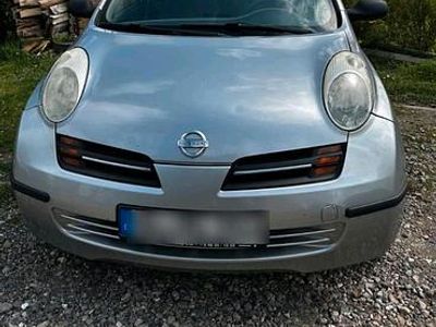 Grau Gebraucht 2003 Nissan Micra Coupé | 1.750 € (Guter Preis)