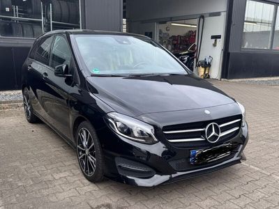 Mercedes B220